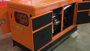 Tientallen kilo’s cocaïne en heroïne in generatoren ontdekt