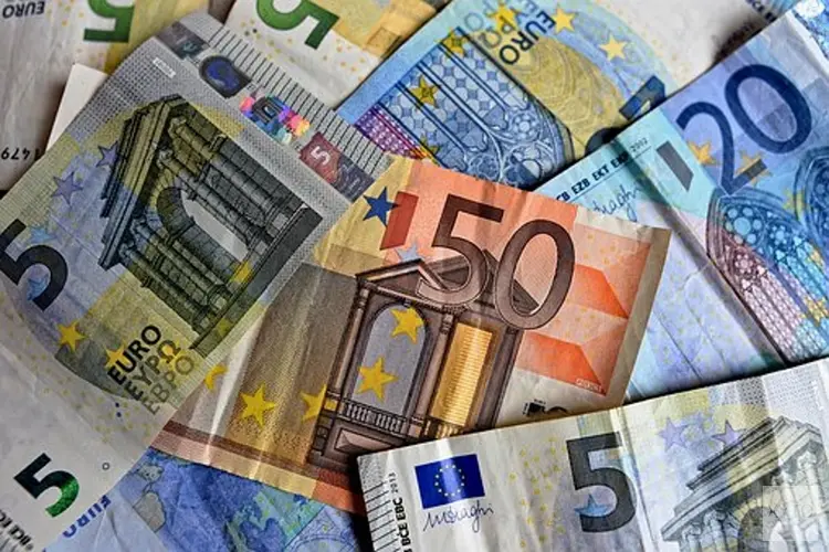 Tiel luidt noodklok over financiële situatie