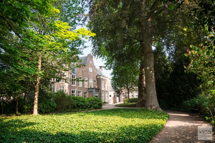 Verleende omgevingsvergunning: Burgemeester Meslaan 49 Tiel, renoveren verpleeghuis