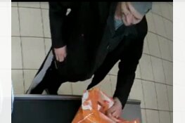 Gezocht: Man betaalt met pinpas van een ander, wie kent hem?