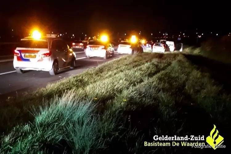 Bestuurder onder invloed klemgereden na achtervolging