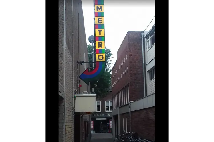 Jongerenactiviteiten in voormalige bioscoop Tiel