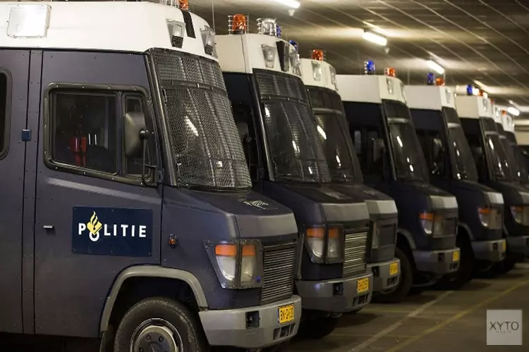 Mobiele Eenheid in actie in Tiel