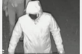 Gezocht: Inbraak in bedrijf, wie zijn deze mannen?