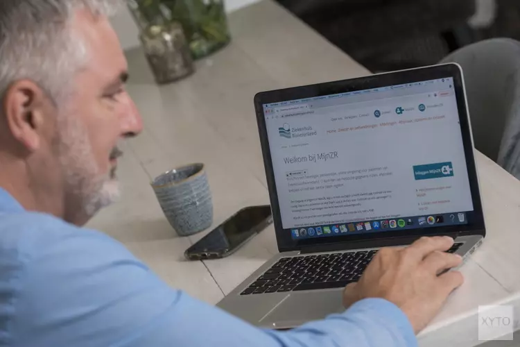 Bibliotheek en ziekenhuis bieden samen cursus DigiVitaler aan