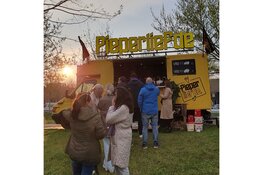 Koninklijk genieten: Foodtruckfestival HOPPAAA! strijkt neer in de voortuin van Landgoed Paleis Soestdijk!