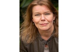 Désanne van Brederode houdt vurig pleidooi over Hoe het vuur te redden?
