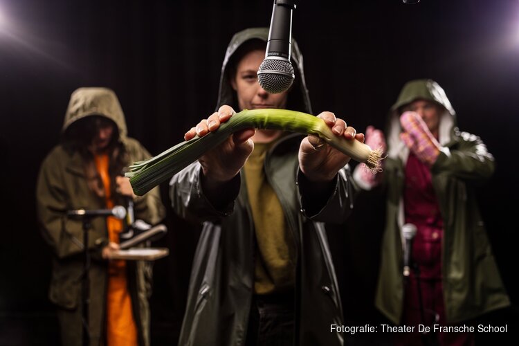 Familietheatervoorstelling “Niemand weet dat het niet zo is” (8-12 jaar)