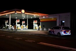 Helikopter zoekt naar verdachten van overval op tankstation