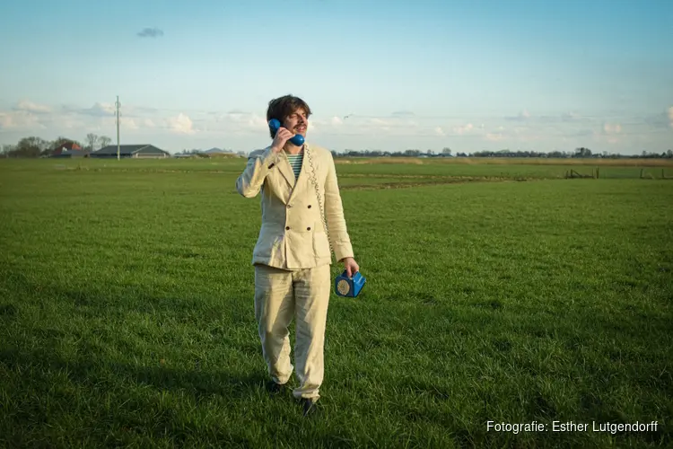 Schrijver, dichter én theatermaker Joost Oomen in Theater De Fransche School