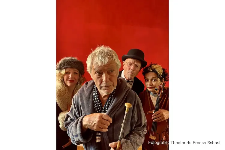 Hans Dagelet en Esther Apituley met muziektheaterprogramma in De Fransche School