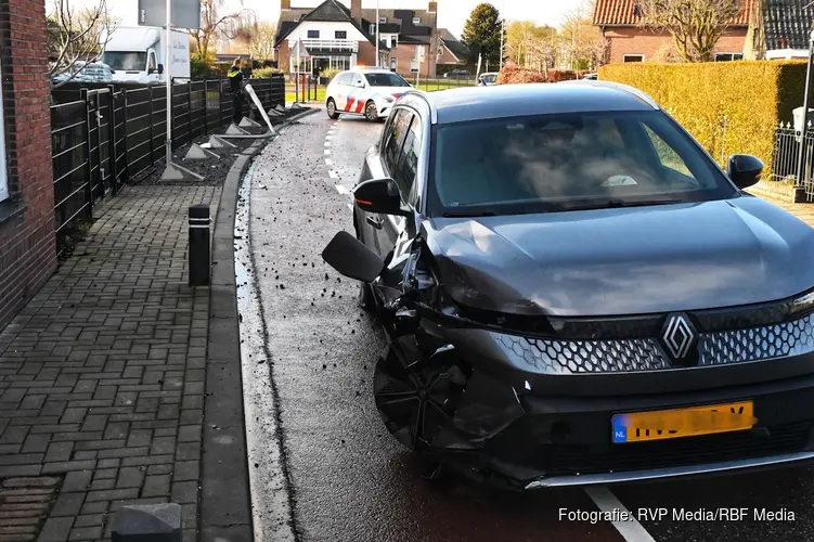 Brandweerman betrokken bij ongeval tijdens spoedrit in Beesd
