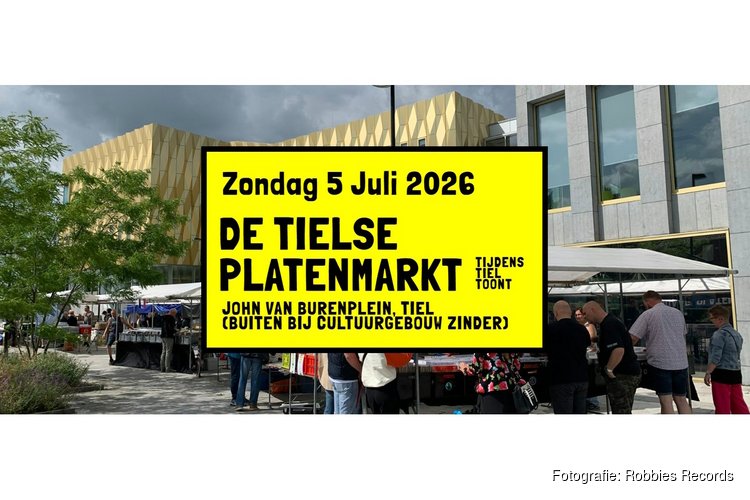 De Tielse platenmarkt tijdens Tiel Toont op zondag 5 juli