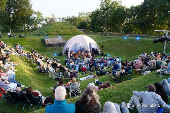 Dolf Jansen bij Openluchttheater Fransche Zomer!